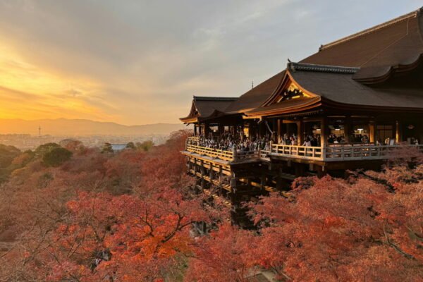Séjour Kansai & Kyushu — Élégance kyotoïte et chaleur méridionale